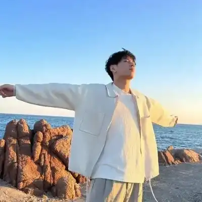吴蕾湖